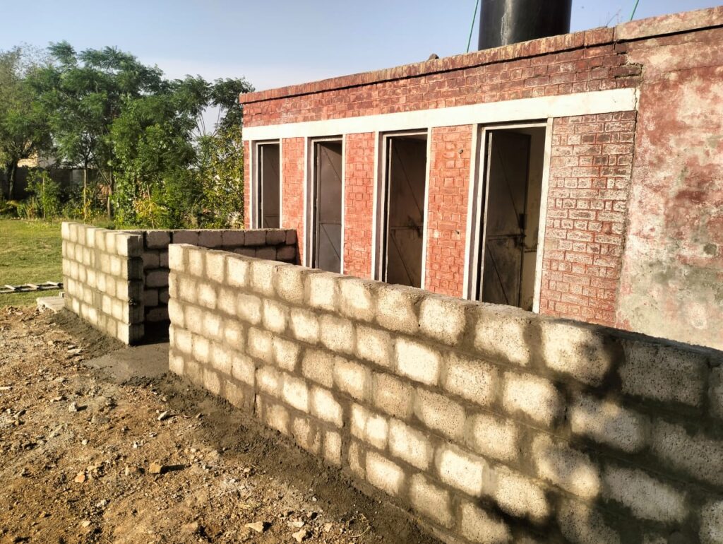 News Three wshroom 1